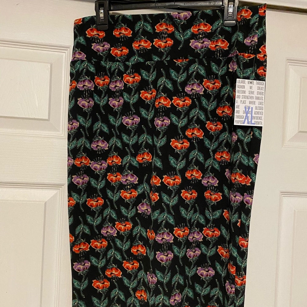 LulaRoe Cassie